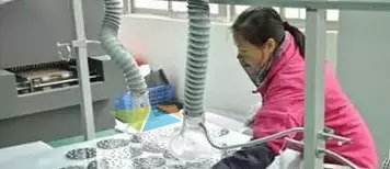 分析舞臺燈光質量優略 產品差異效果圖