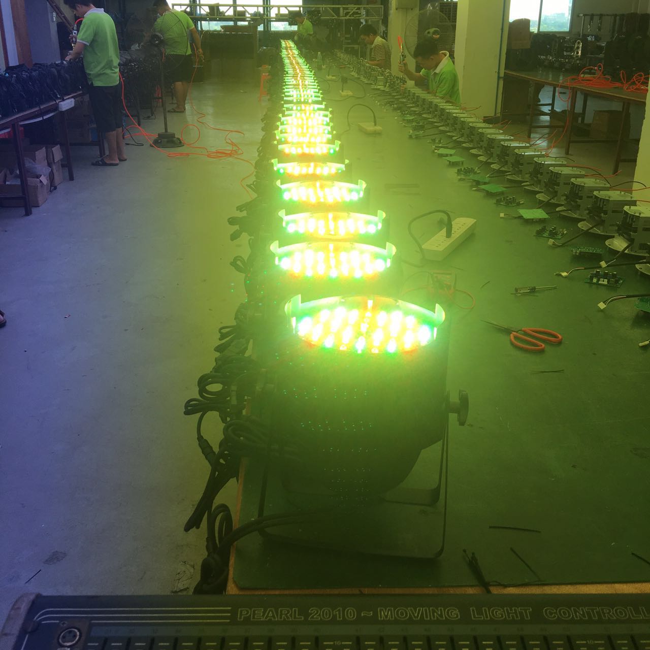 LED帕燈如何維修?效果圖