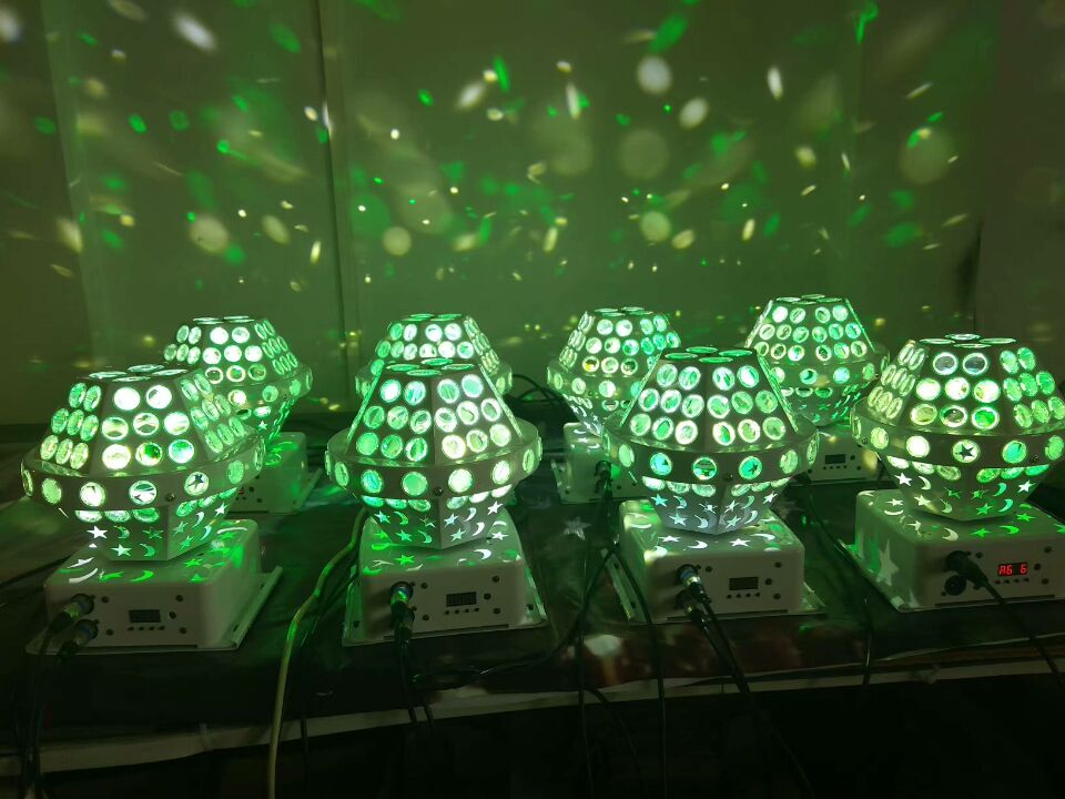 如何設(shè)計(jì)酒吧燈光？效果圖